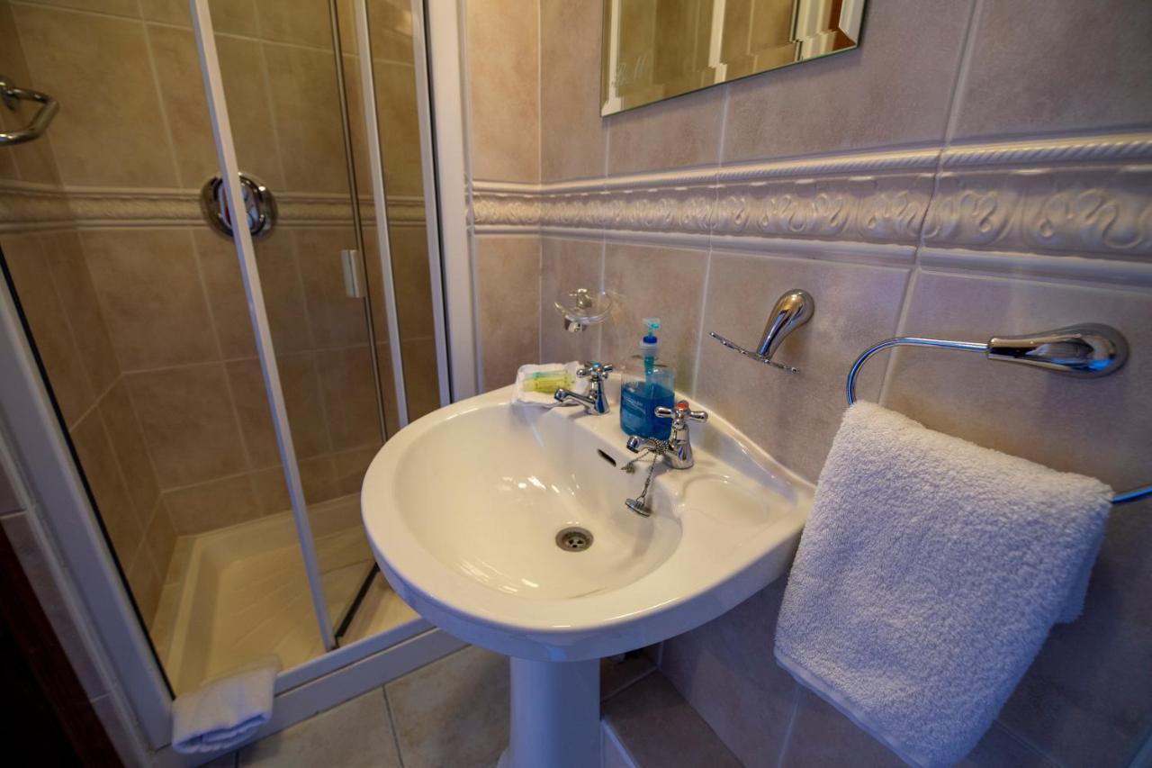 Bunratty Meadows Bed & Breakfast Екстер'єр фото